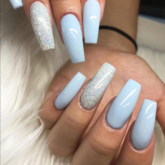 Meet your Posher, Janine - Picture 1 of 1